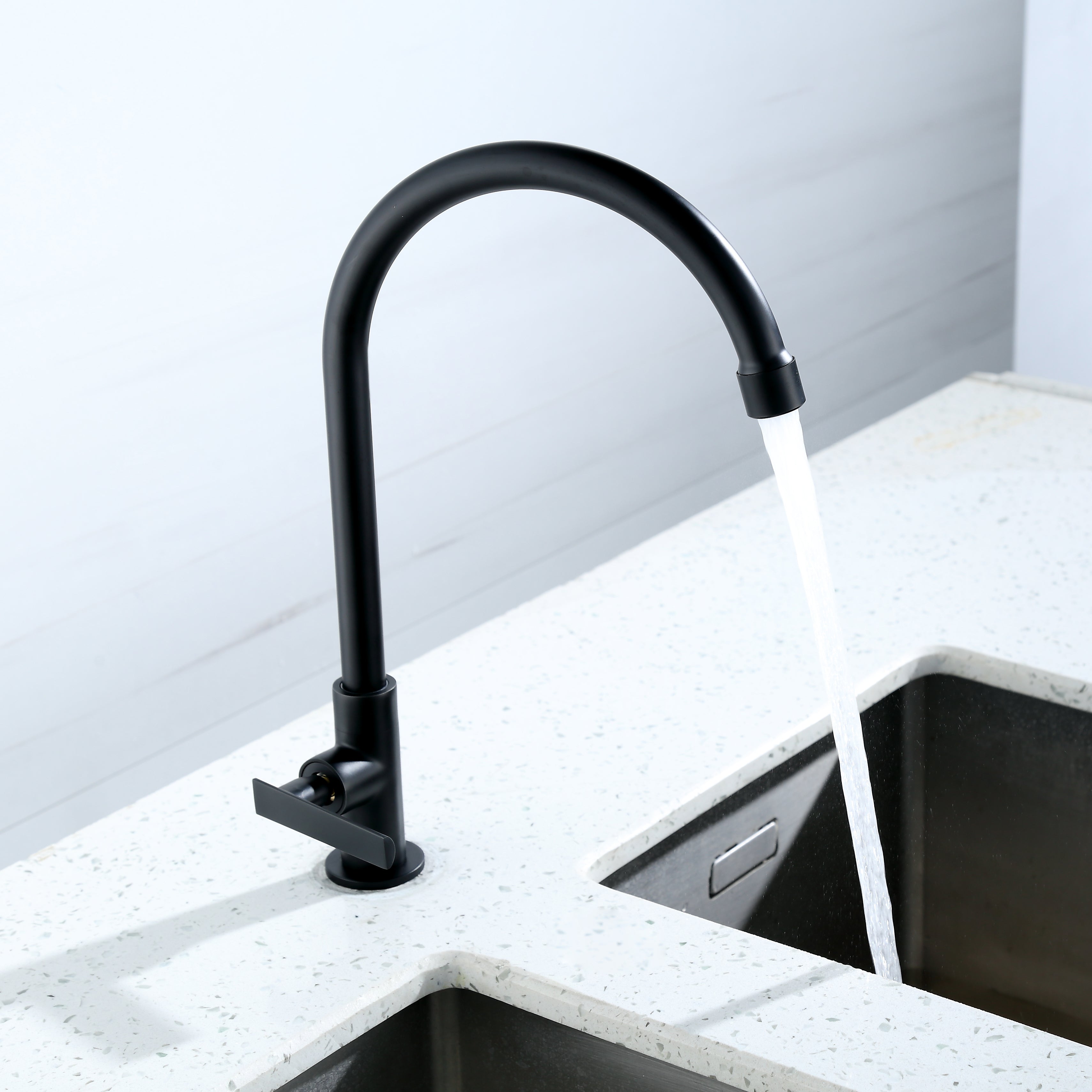 DANUBE KITCHEN FAUCET DECK MOUNT MATTE BLACK